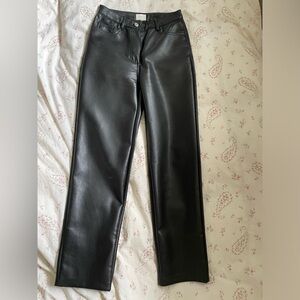 Aritzia Melina pants size 2 regular length in black